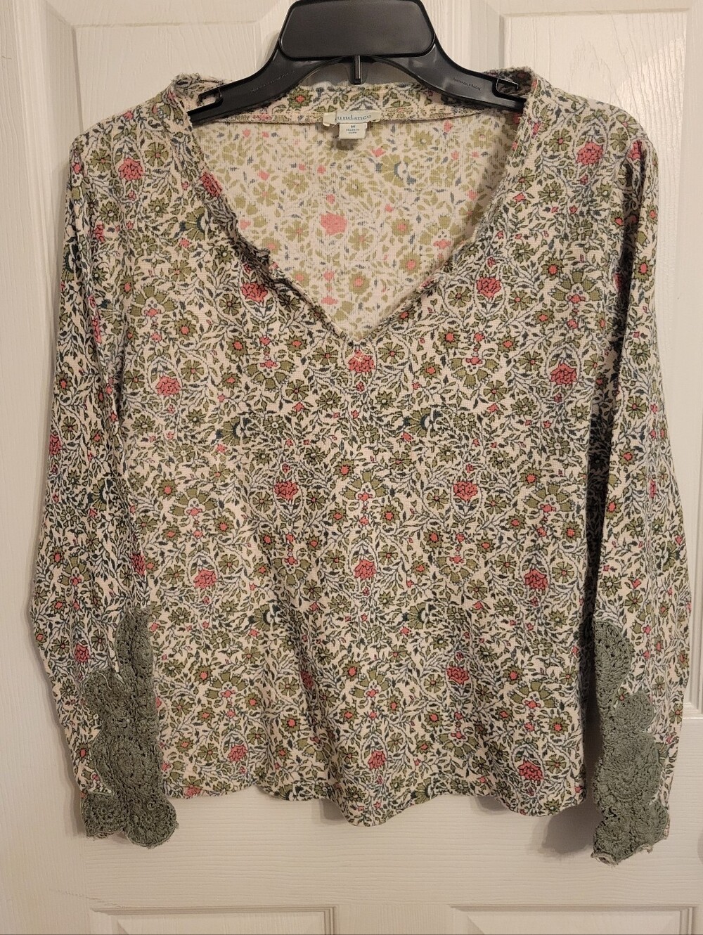 Sundance Cream Floral V-Neck Blouse with Green Lace Cuffs and Pink Blooms